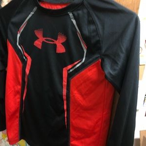 Boys under armor dry fit long sleeve,sz7